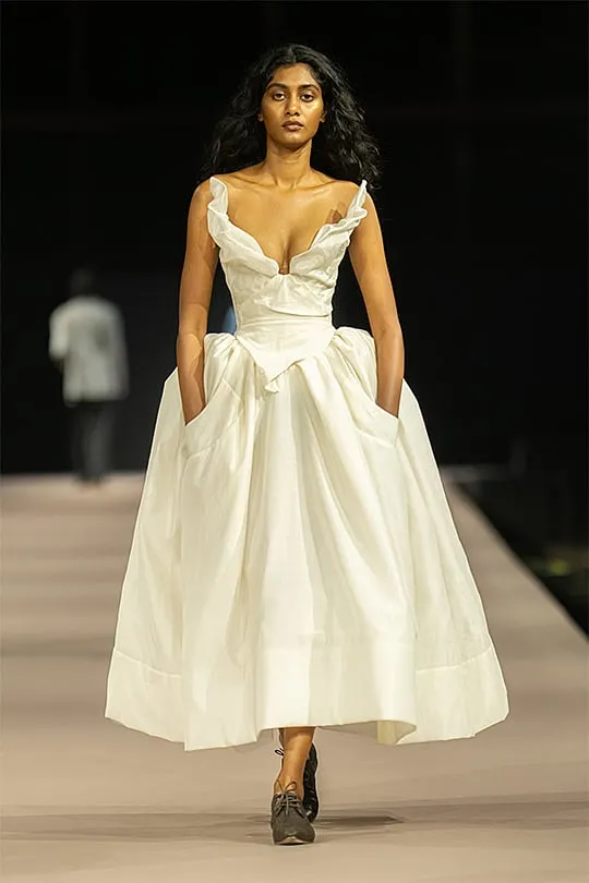 Despite its intent to honour Indian textile traditions through a lens of contemporary couture, the collection received mixed reactions 