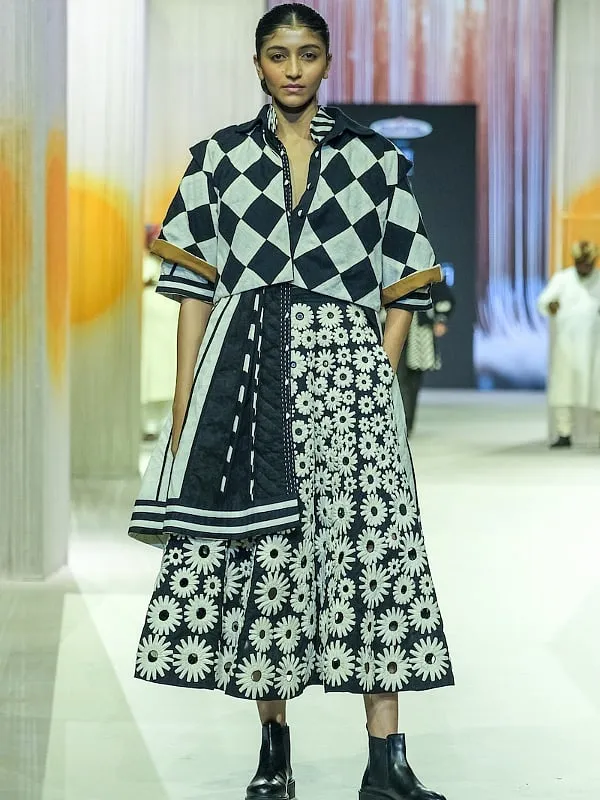“Fashion shows offer visibility, but what matters is what comes after. The rural systems, the hands engaged in the making, the ground itself in which cotton grows—these need to be strengthened and streamlined,” says  Ramesh Menon. Image: KA-SHA at Lakme Fashion Week 2025 