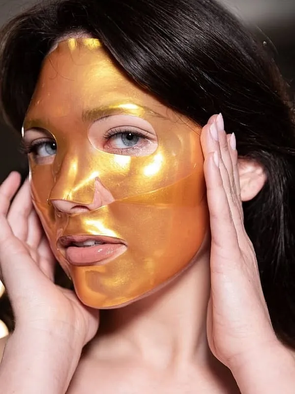 Dr Jaishree Sharad encourages consumers to look for certifications like Leaping Bunny and PETA, COSMOS and USDA Organic, and Fair Trade seals. Image: Instagram.com/rodialbeauty 