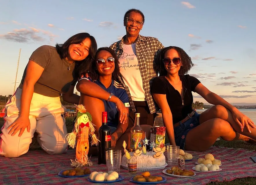 Studies—both local and global—have found that voluntarily child-free women often report higher life satisfaction, particularly in cultures where parenting remains unequal and caregiving falls disproportionately placed on women. Image: Dupe 