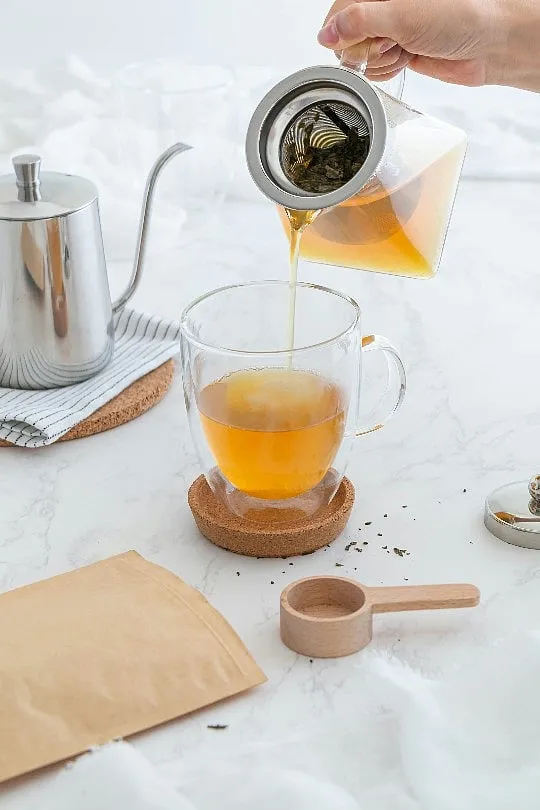 Alternating between chai and brewed single-origin tea is a reflection of the Indian ability to hold multiple traditions at once. Image: Unsplash 