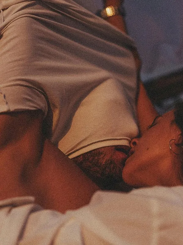 Expressions really are the language of intimacy—and research confirms that emotional intimacy is central to a great sex life. Image: Pexels 