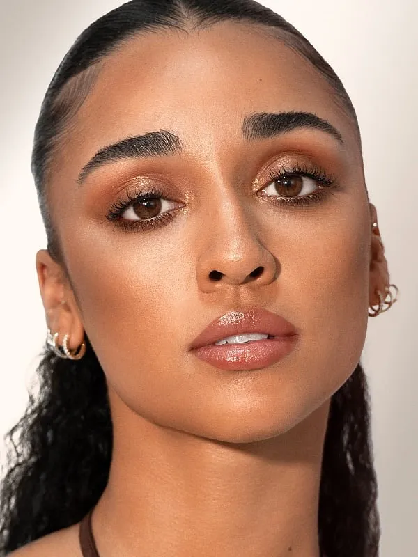 Thanks to the neutral colour palette, NARS' Laguna Palette can be used  from AM to PM, at work or at a party. Image: Instagram.com/arcstoreofficial 