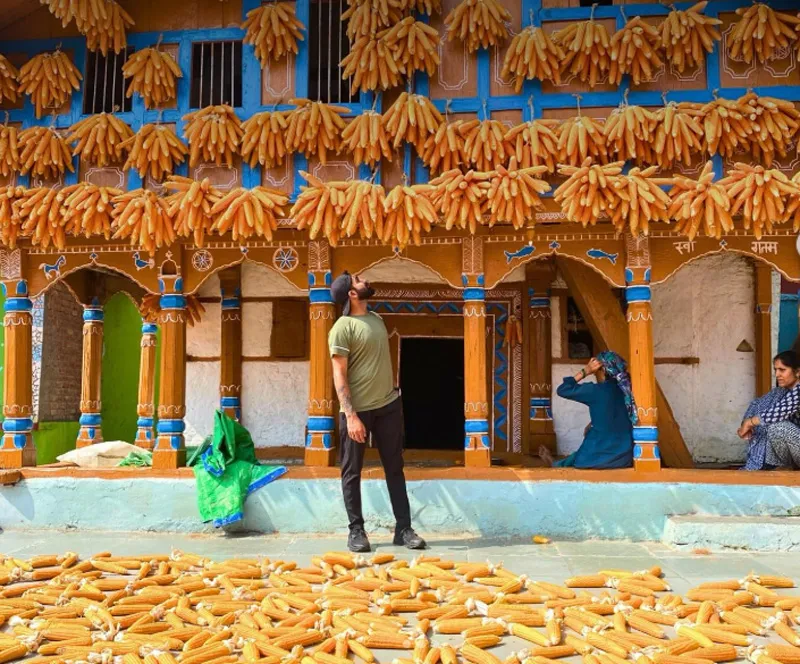 sainji-corn-village-uttarakhand-floor-30stades