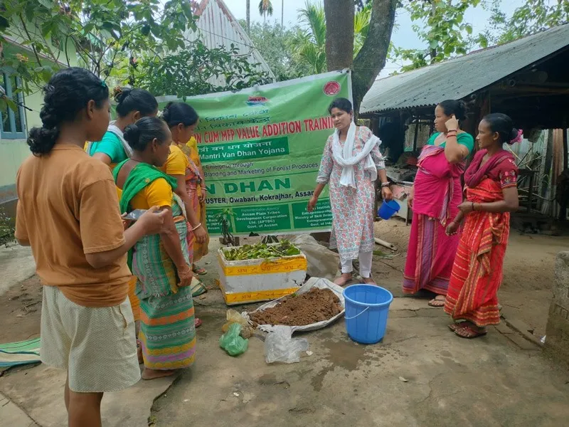 kanika-talukdar-vermicompost-farmer-entrepreneur-jorhat-assam-training-30stades