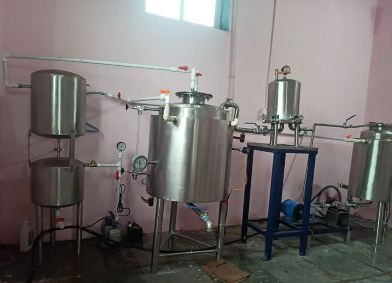 rohini-patil-forest-honey-filtering-unit-30stades