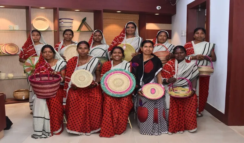 sabai-craft-mayurbhanj-group-women-30stades