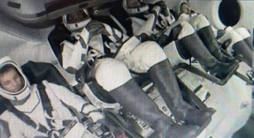 shubanshu shukla in airspace