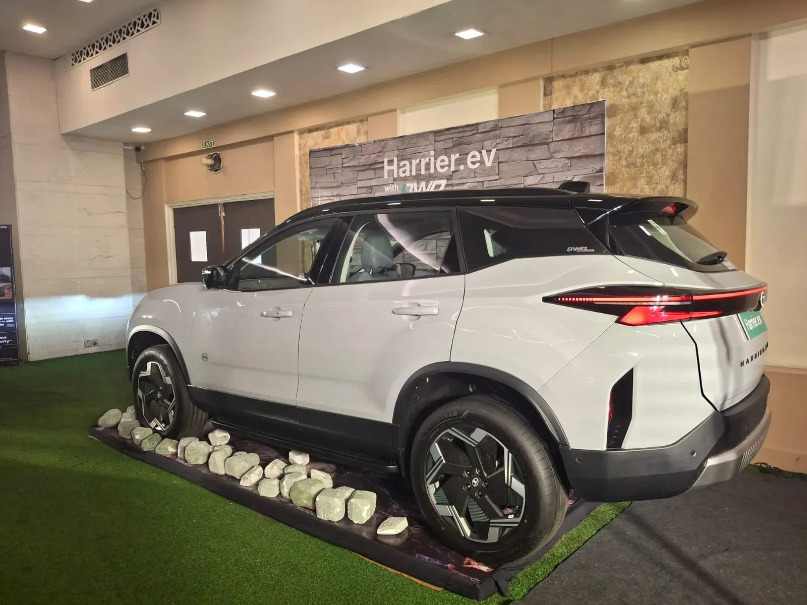 img-20250816-wa0012-2025-08-16-14-14-38