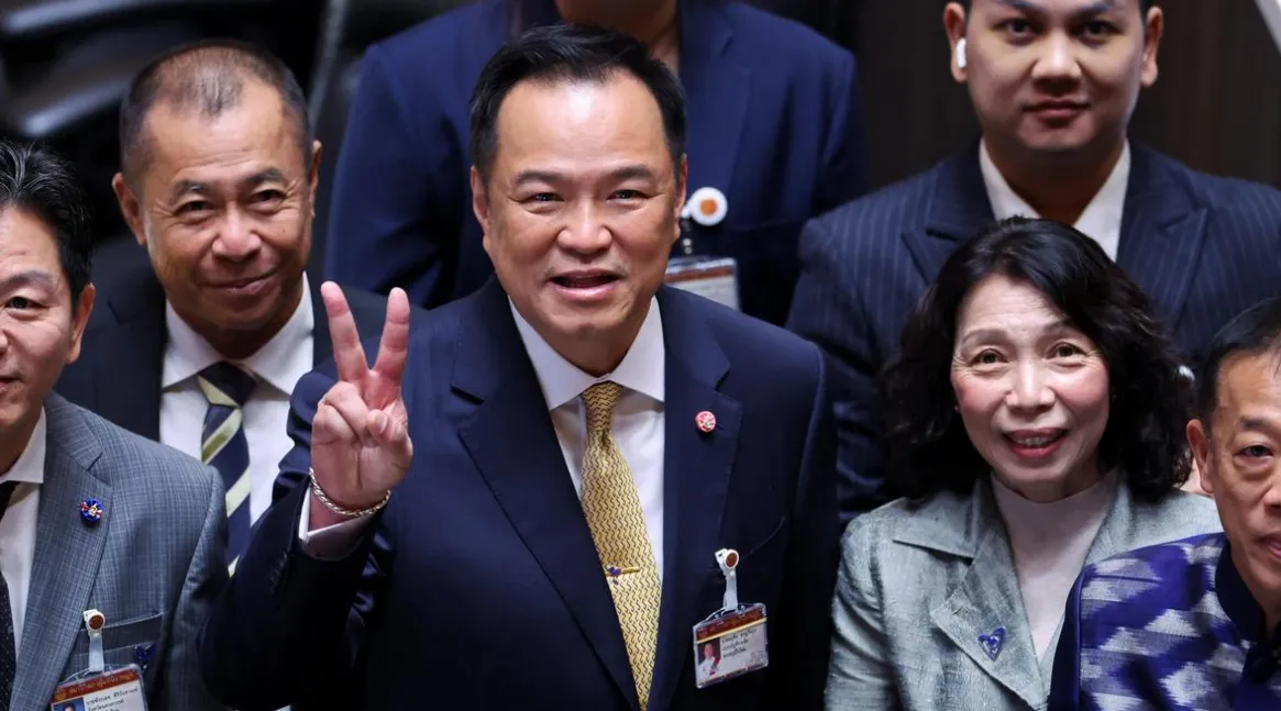 Screenshot 2025-10-25 020510