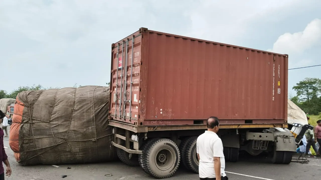 WhatsApp Image 2025-11-01 at 13.28.41