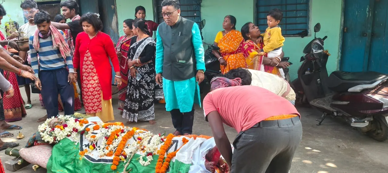 WhatsApp Image 2025-11-27 at 6.53.55 PM