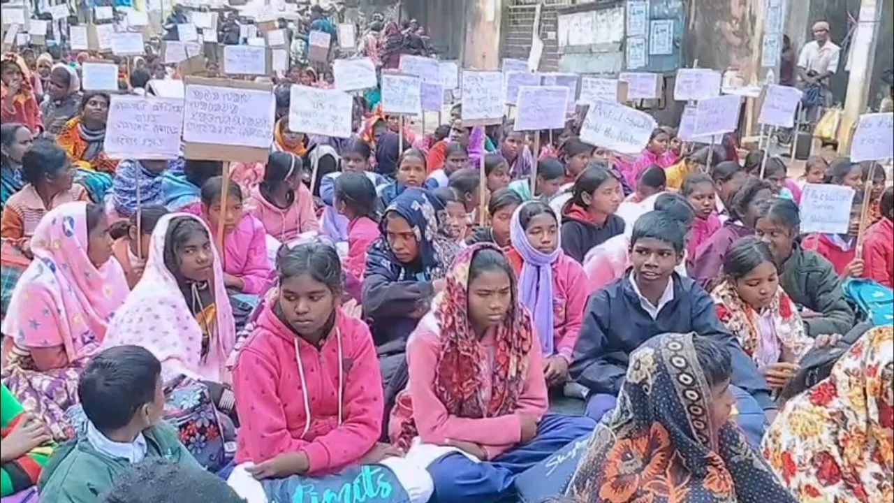 WhatsApp Image 2025-12-09 at 2.45.09 PM