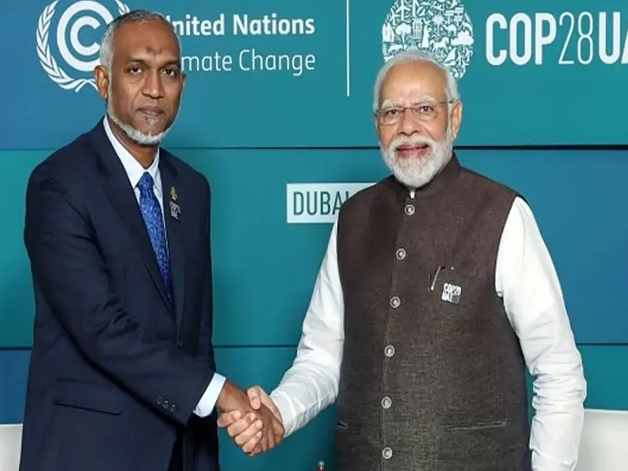 modi and Mohamed Muizzuq1.jpg