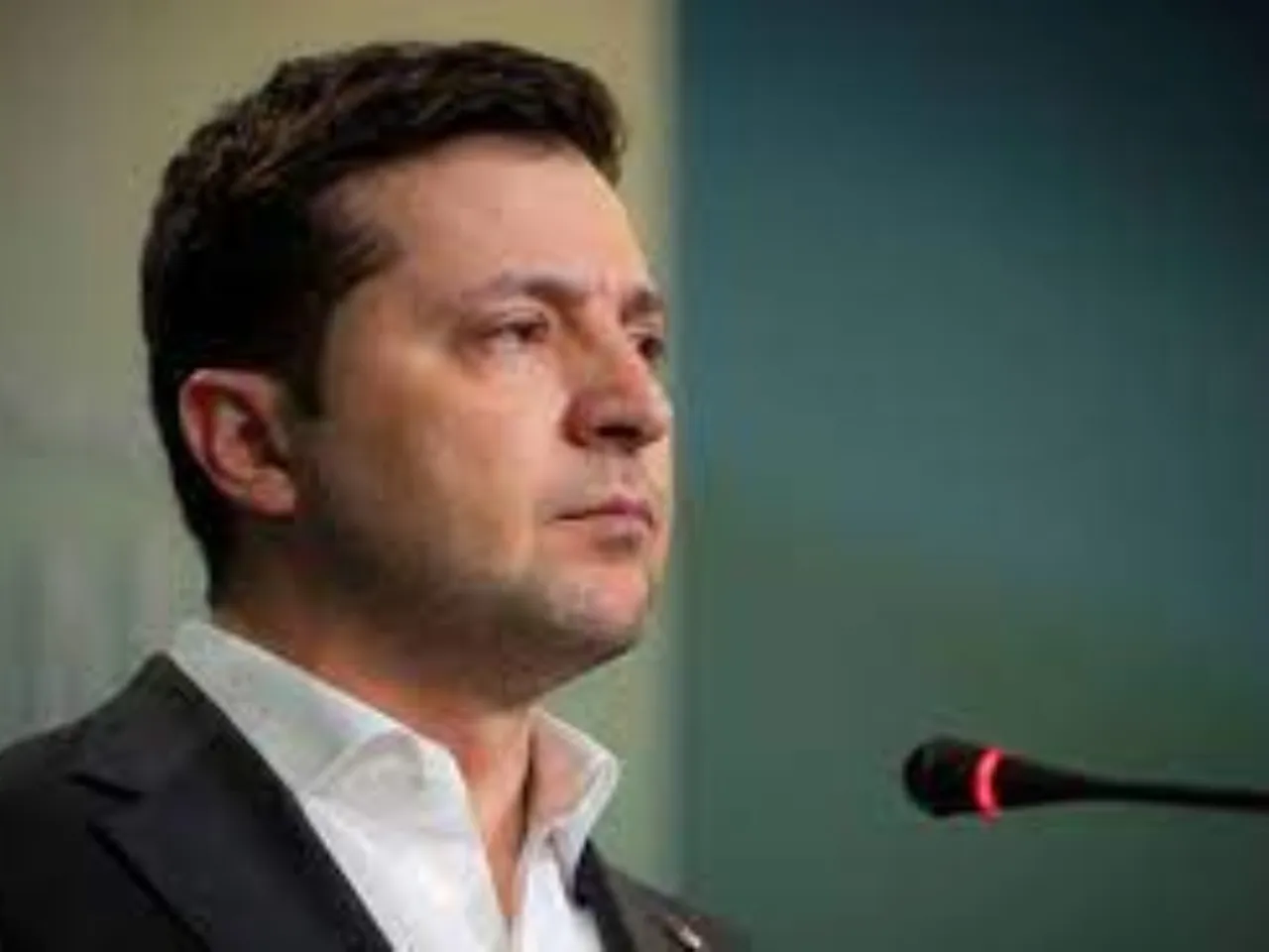 ukraine president .jpg