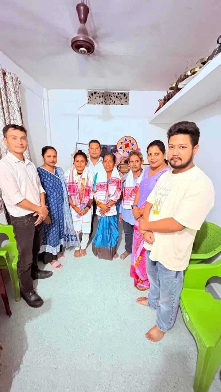 130b4f87-890a-402d-b18e-5f53b2240213