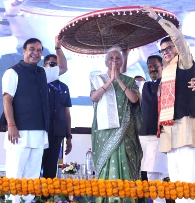 WhatsApp Image 2025-11-08 at 4.42.43 PM (1)