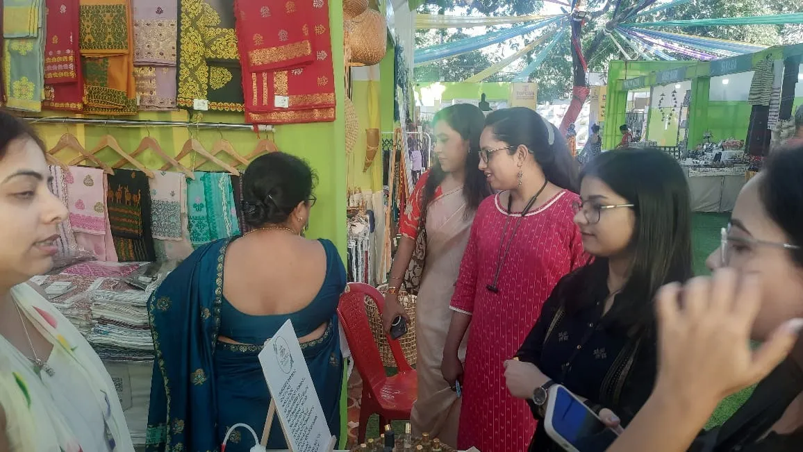 5f549656-81ef-42d8-8d80-dbdf1b63a85a