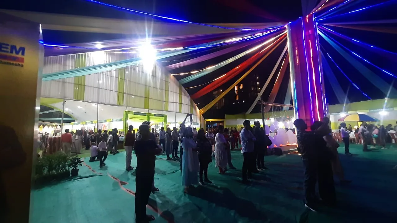 cdbb6cc0-6249-4c54-a4ca-487d9067b3be