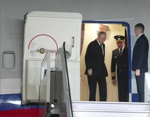 WhatsApp Image 2025-12-04 at 7.57.47 PM