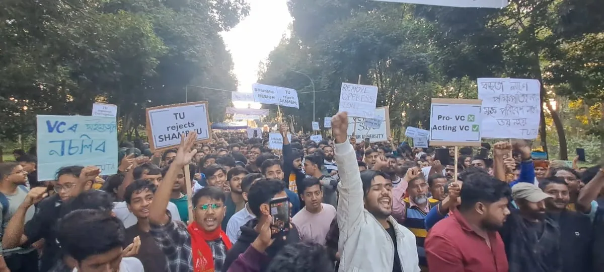 WhatsApp Image 2025-12-06 at 9.31.17 PM