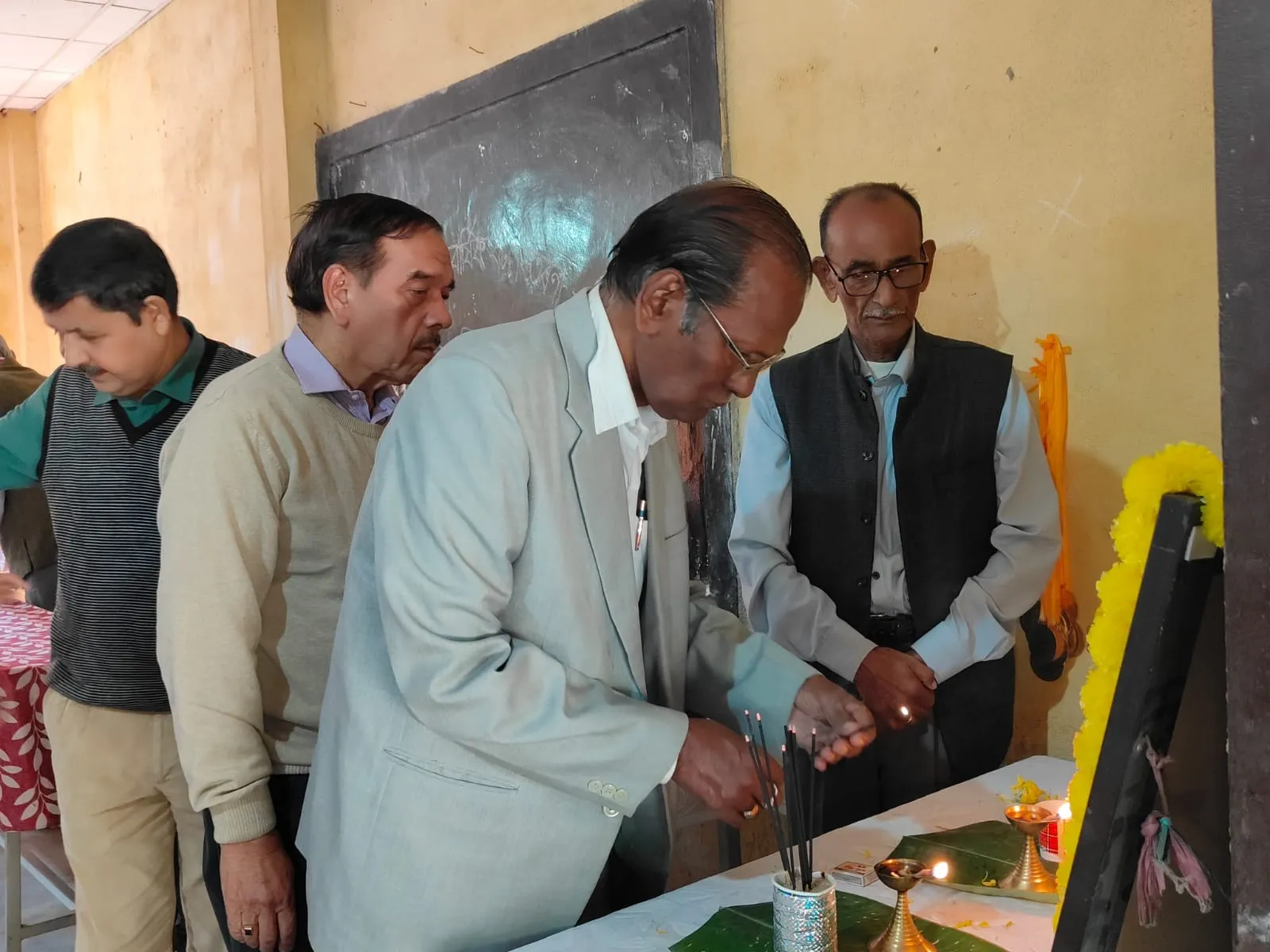 c8406924-5773-4cde-b2da-6b2234b9bbc0