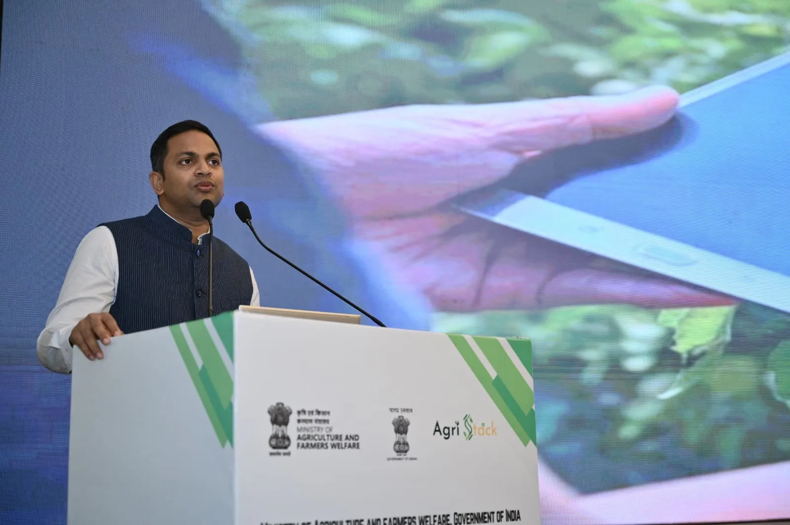 WhatsApp Image 2025-12-19 at 6.12.06 PM