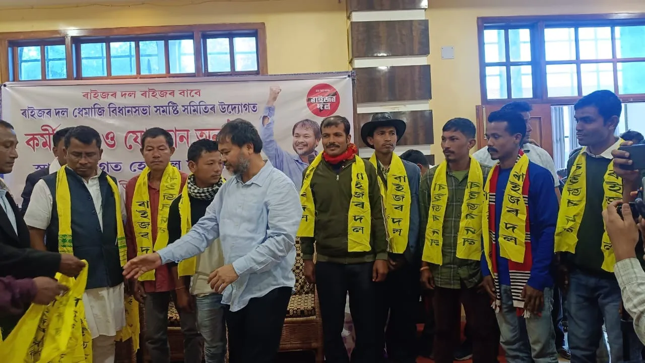 WhatsApp Image 2025-12-28 at 11.04.34 PM (1)