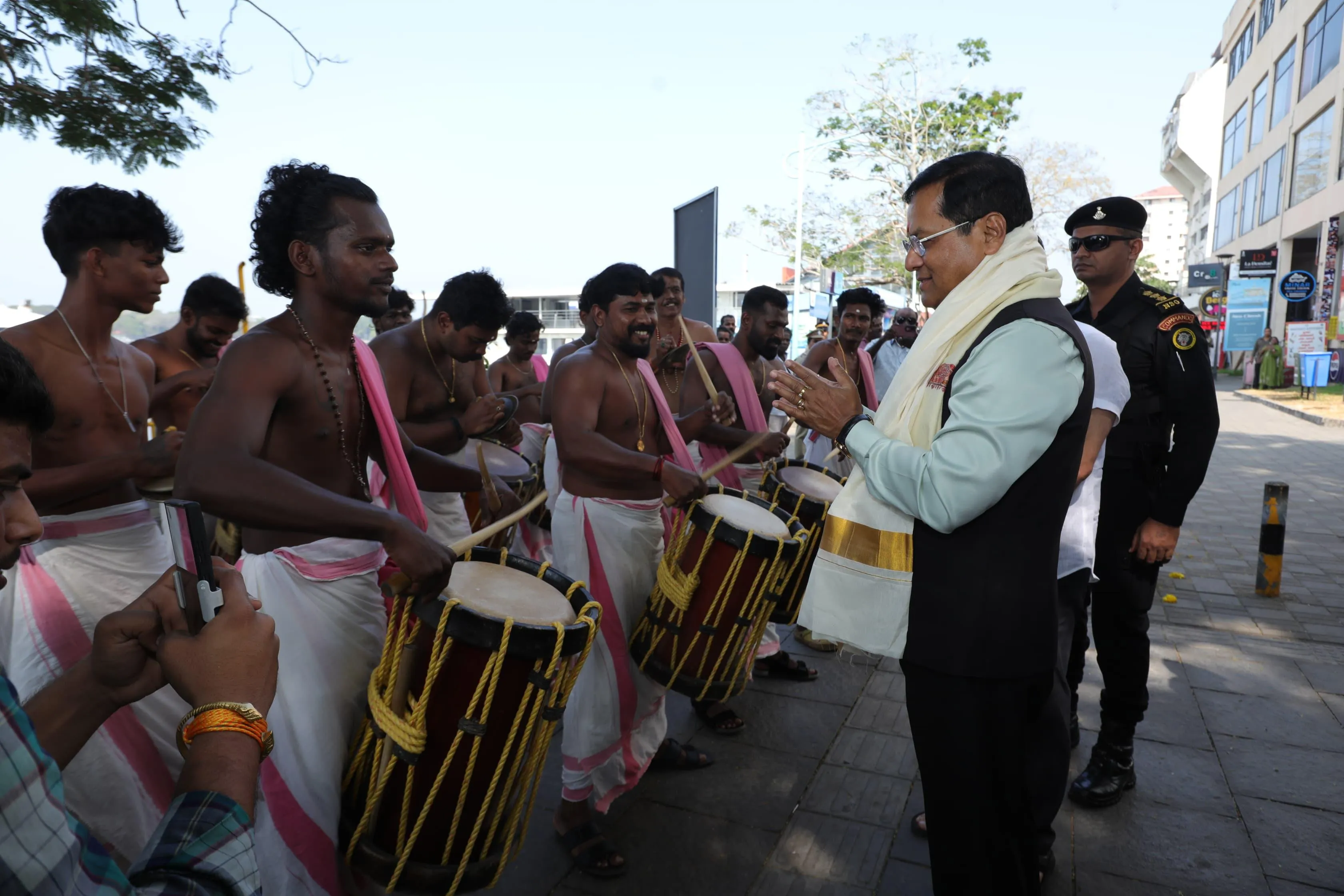 55ec2dce-cfe4-4444-9f33-4f6d1fabc6ef