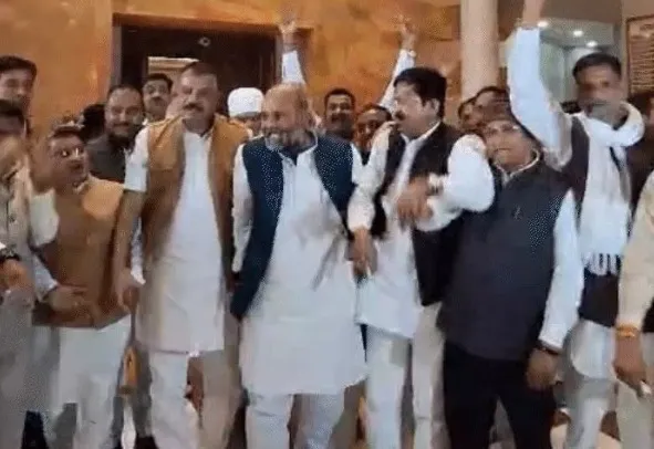 MP Vidhansabha congress protest