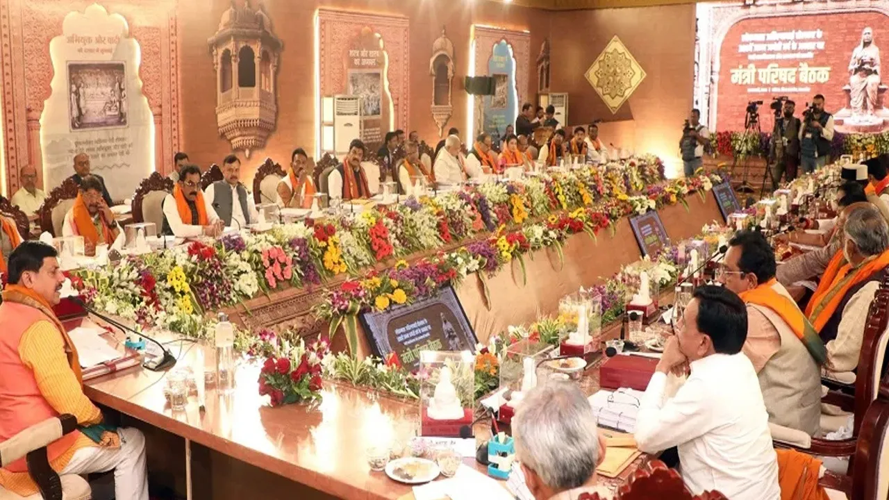 Mohan Sarkar ke 2 Saal Sharab Bandi