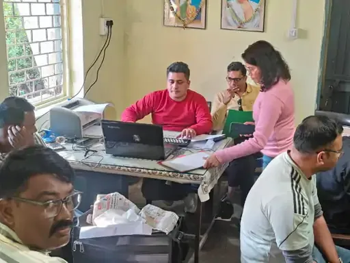 Seoni Warehouse Manager Rishwat Case1