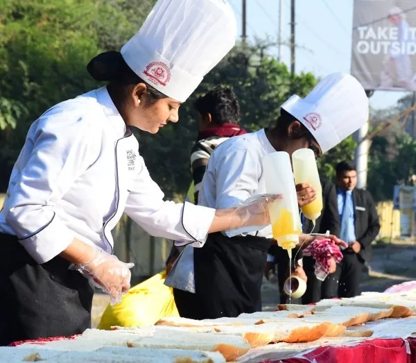 Bhopal Longest Sandwich