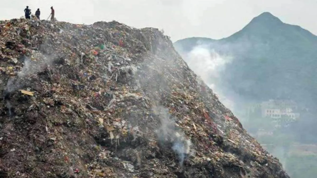 12_11_2022-ghazipur-landfill-sites_23199029