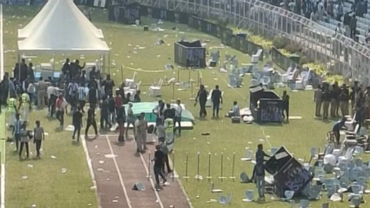 Salt lake Stadium chaos Sports minister Aroop Biswas resigns from post