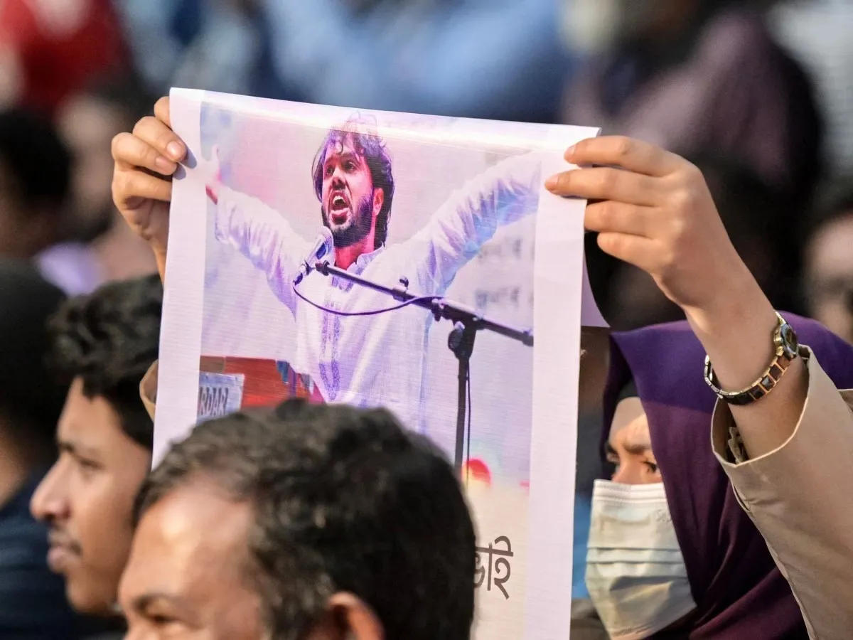 आज बांग्लादेश पहुंचेगा उस्मान हादी का शव