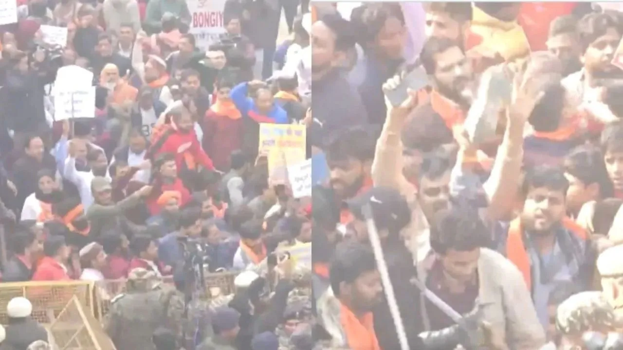 hindu-outfits-vhp-protest-outside-bangladesh-high-commission
