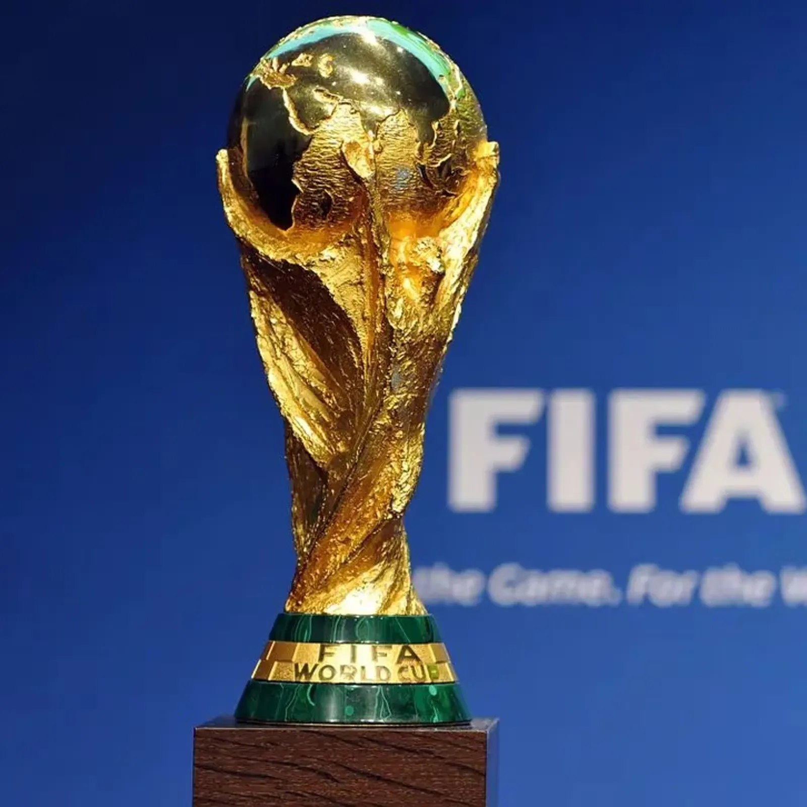 fifa world cup trophy