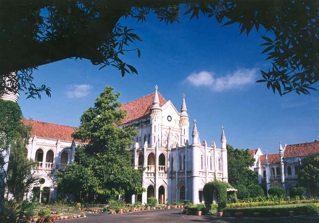 mp high court nursing college bharti