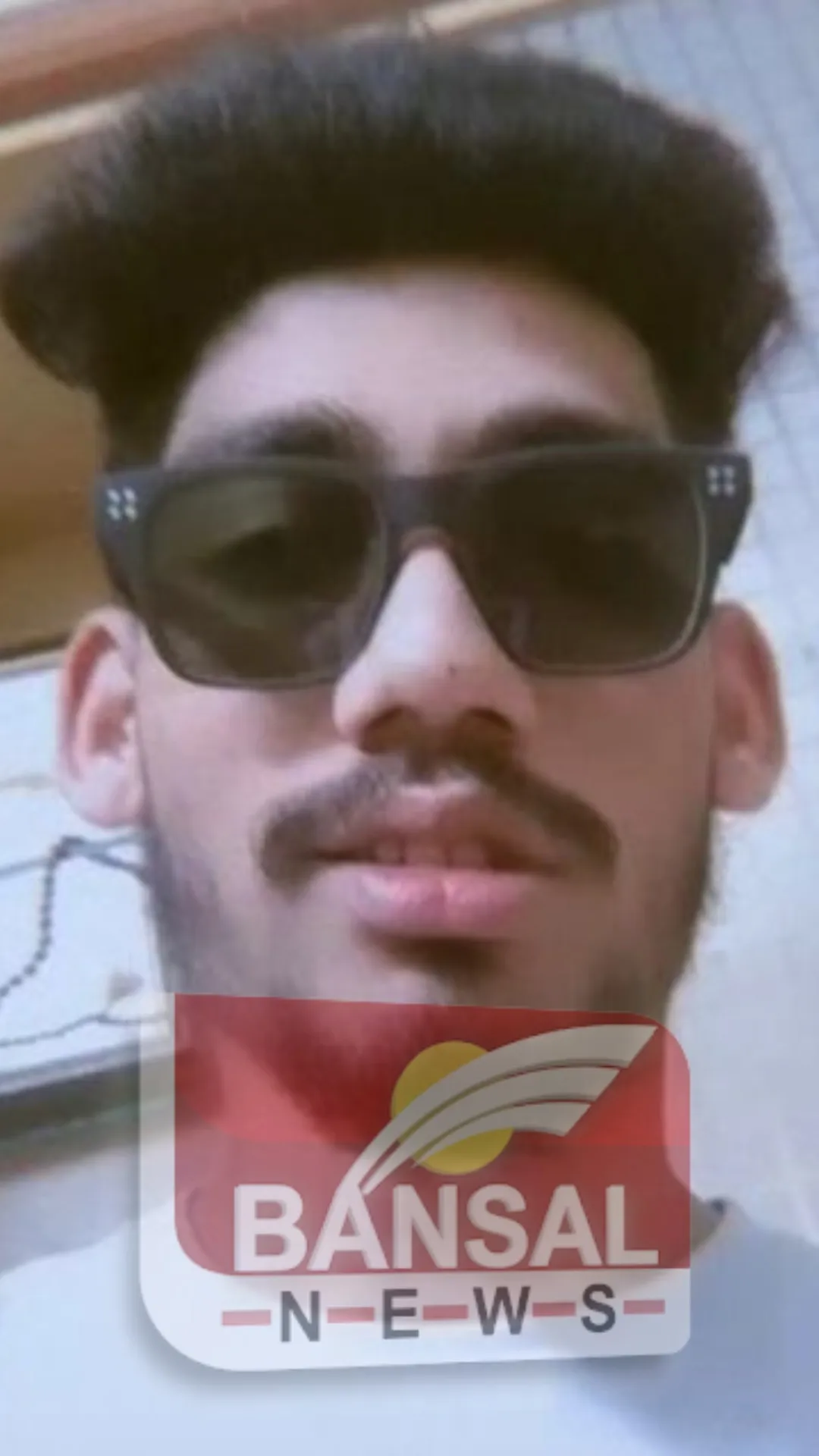 bhopal me chat se giri chatra aaropi tushar kapil photo