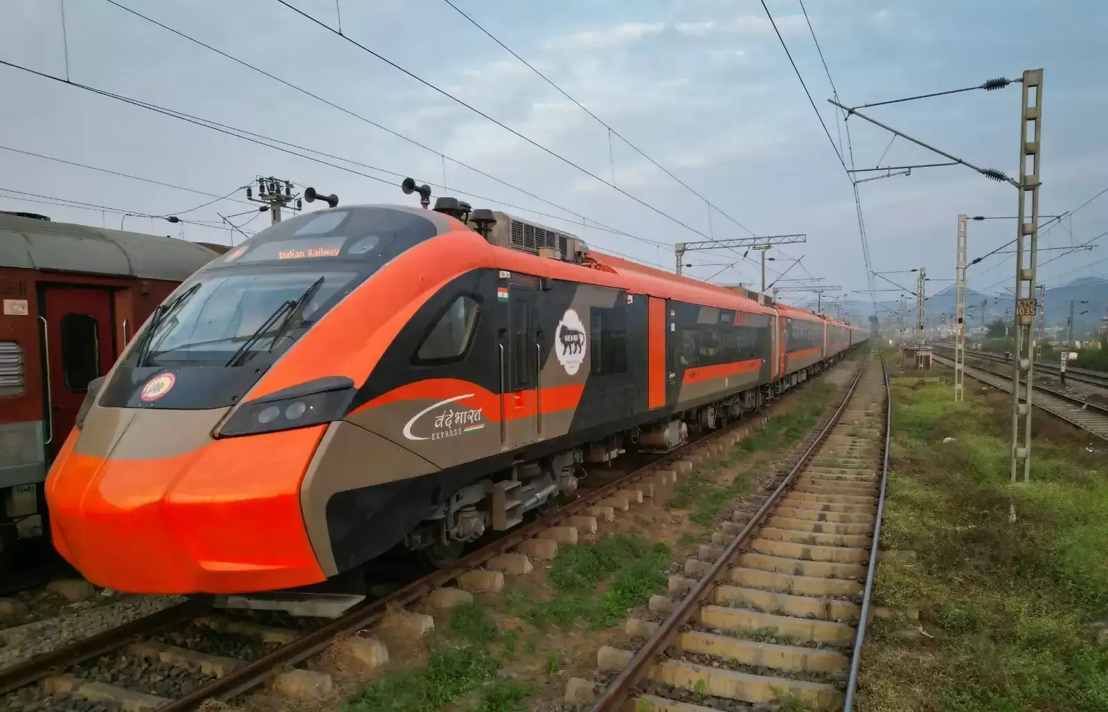 3feb3ab4ef610a783d6663905bcf333e