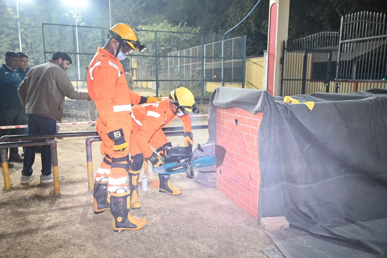 ae2979c4-4b87-4ccf-b187-ec2d59b2966c