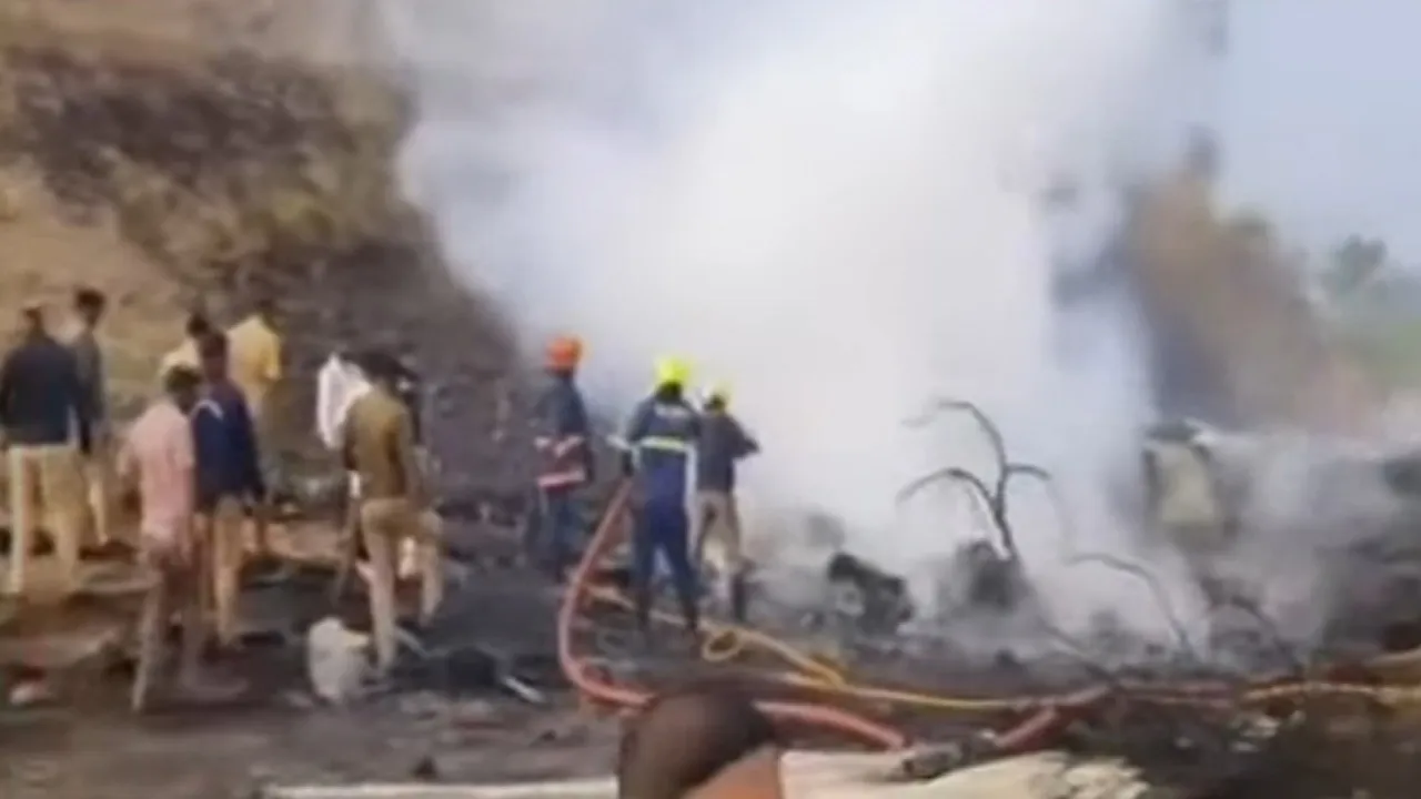 ajit pawar plane crash