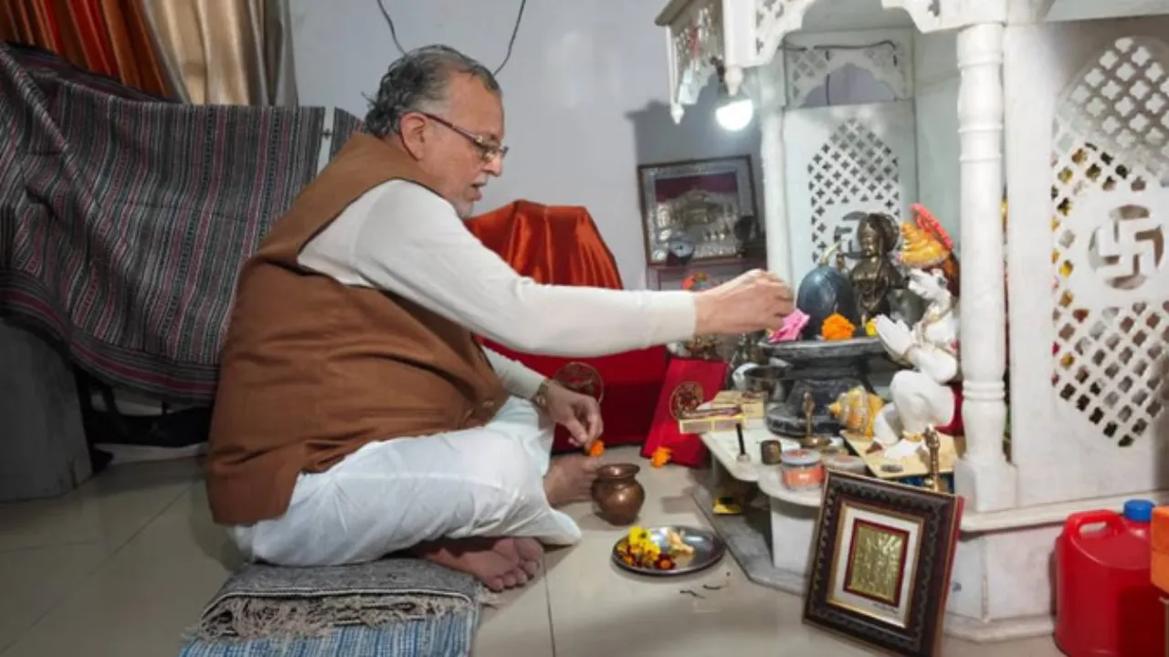 UP Budget 2026-27 Live Update finance minister Suresh Khanna Budget announcement Cm Yogi BIDA Shikshamitr Jewar Airport BSA Kisan yojna pension scheme UP metro hindi news zxc (1)