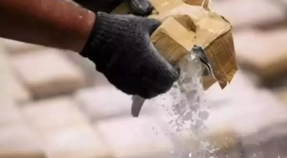 3fe4fe8f-55b4-40aa-bd9b-830b2609d664