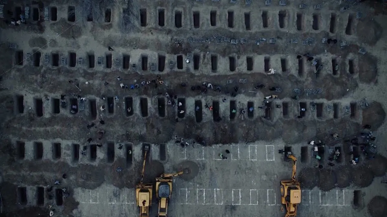 iran israil us war 150 student girls died