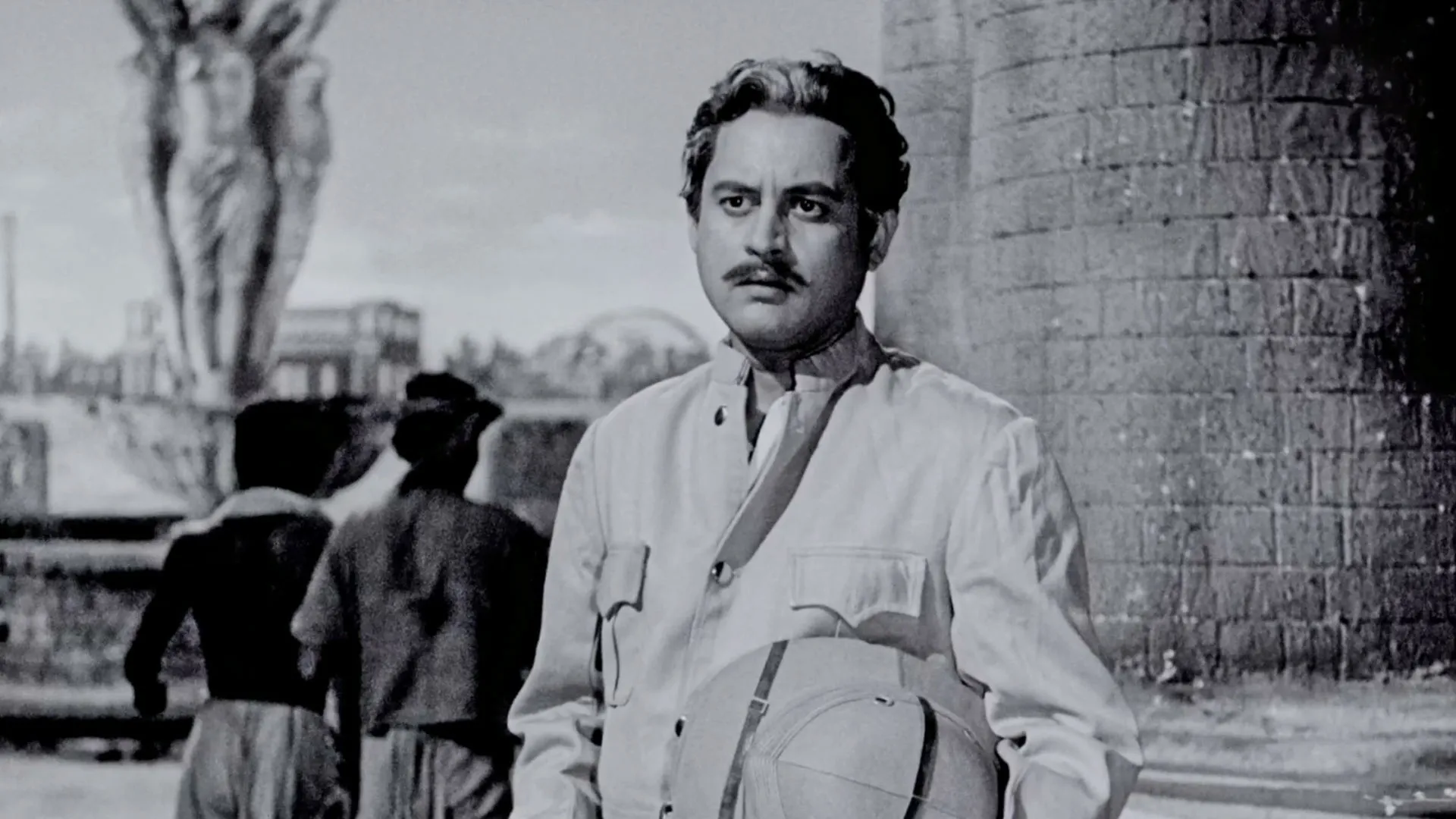 Sahib-Biwi-Aur-Ghulam-2