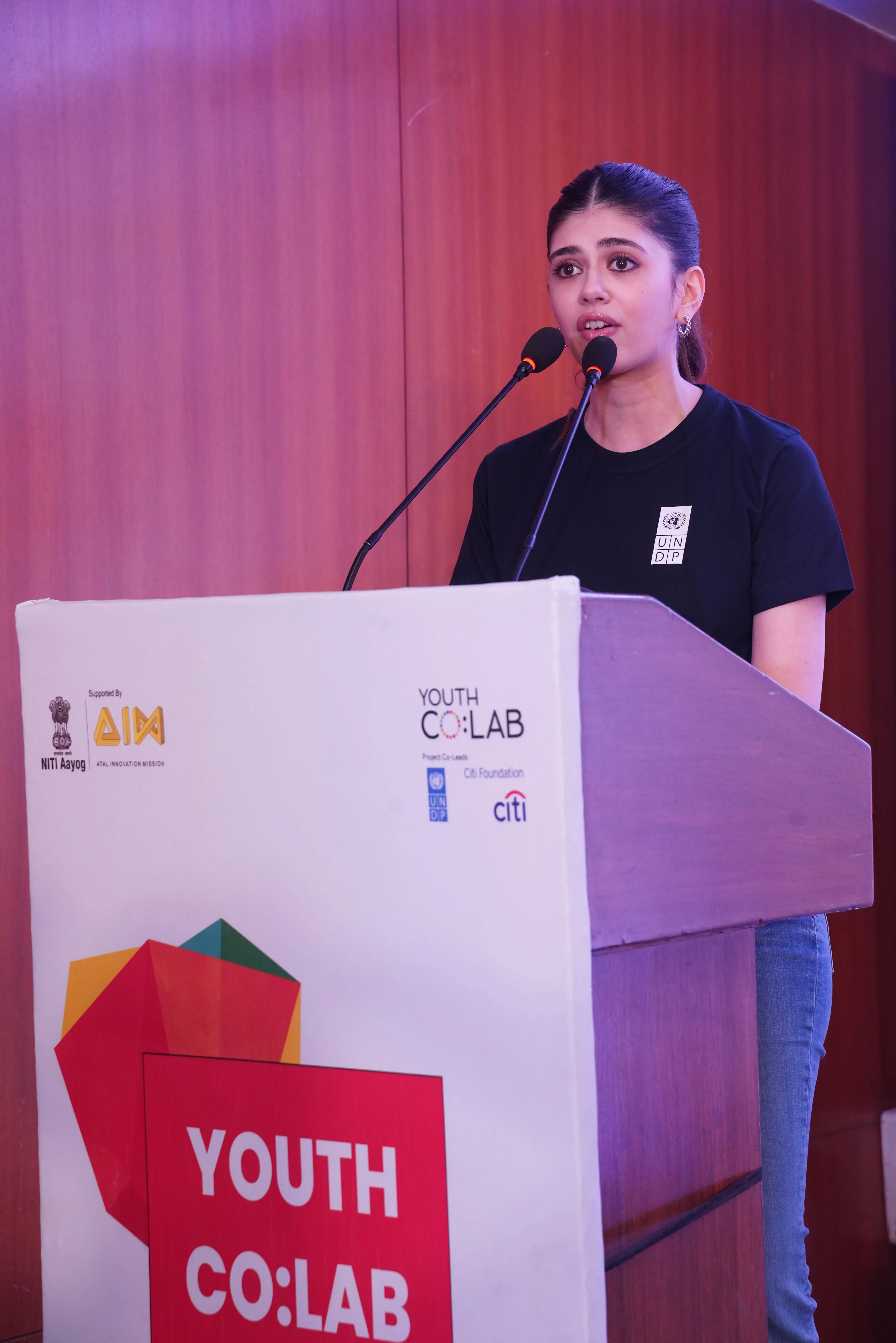 Sanjana Sanghi (2)