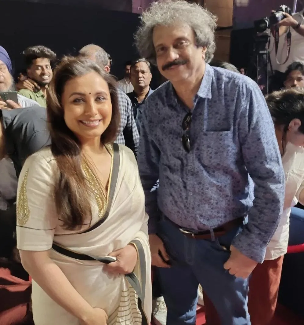 Rani Mukherjee with sr film journalist Chaitanya Padukone at YRF Studios