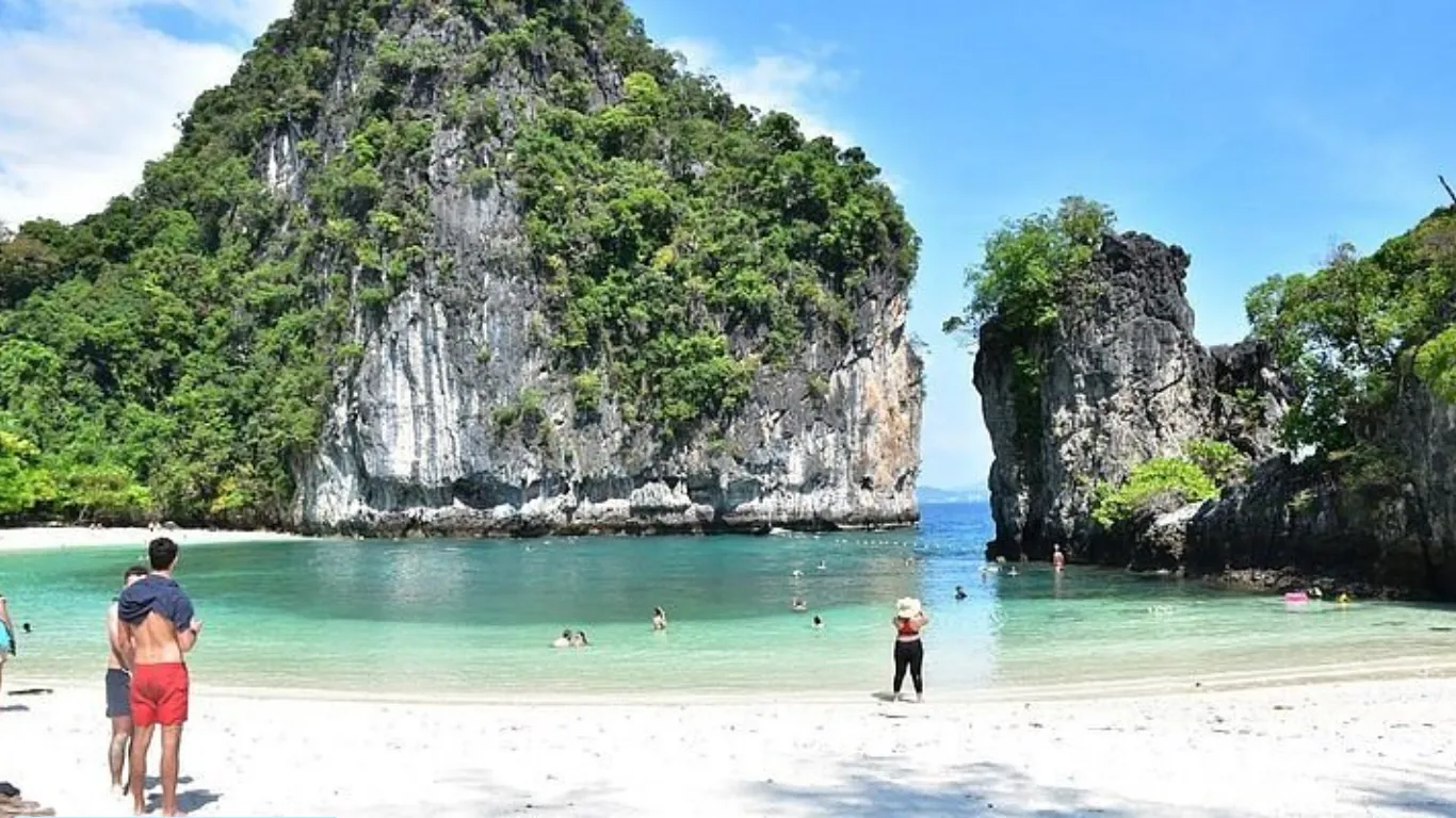 Pak Bia Island